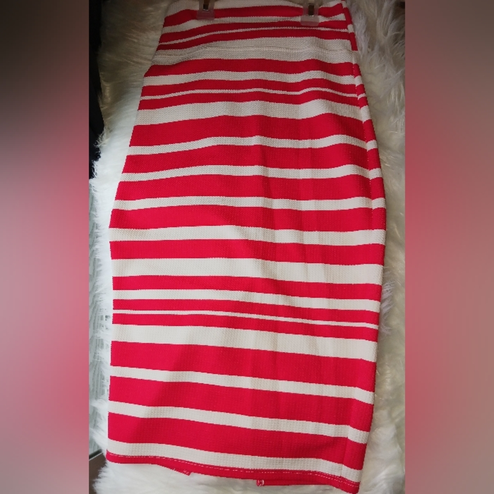 Dark Coral & White striped pencil skirt